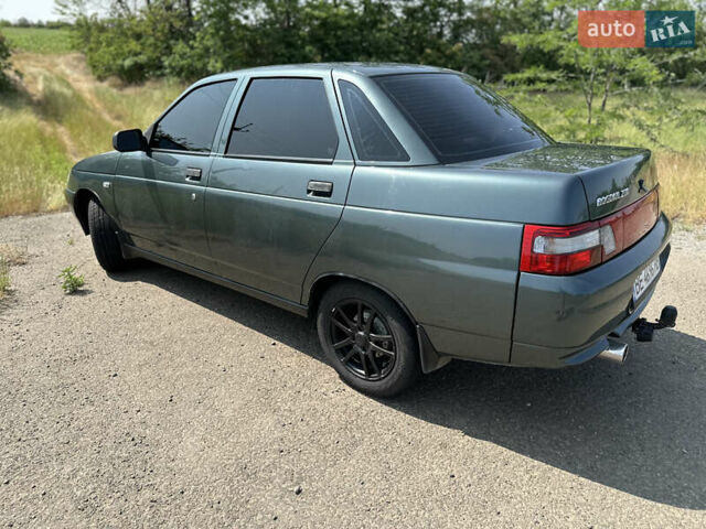 Зеленый Богдан 2110, объемом двигателя 1.6 л и пробегом 80 тыс. км за 2950 $, фото 7 на Automoto.ua