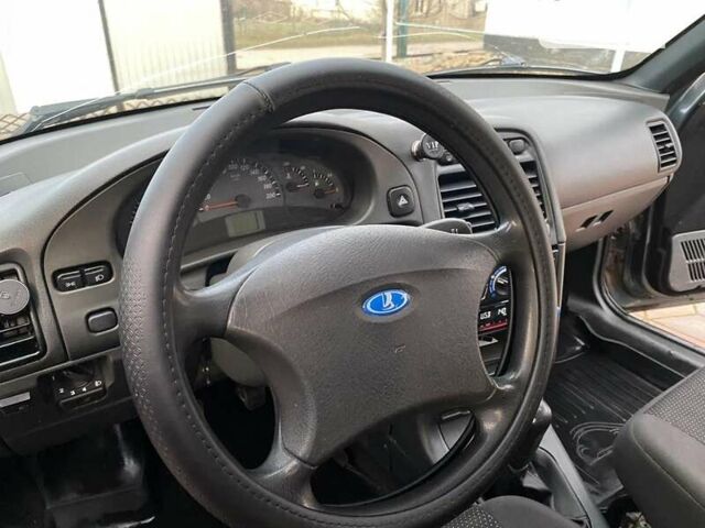 Зеленый Богдан 2110, объемом двигателя 1.6 л и пробегом 122 тыс. км за 3000 $, фото 14 на Automoto.ua