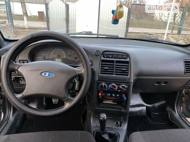 Зеленый Богдан 2110, объемом двигателя 1.6 л и пробегом 122 тыс. км за 3000 $, фото 10 на Automoto.ua