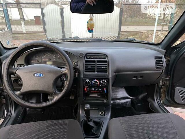 Зеленый Богдан 2110, объемом двигателя 1.6 л и пробегом 122 тыс. км за 3000 $, фото 12 на Automoto.ua