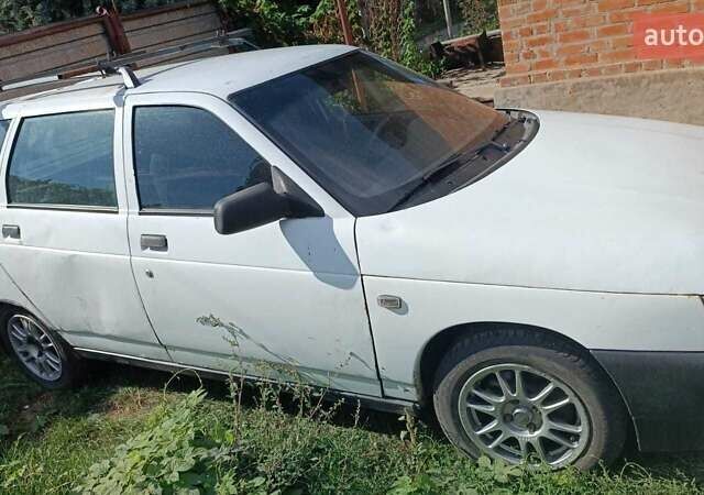 Белый Богдан 2111, объемом двигателя 1.6 л и пробегом 190 тыс. км за 1500 $, фото 1 на Automoto.ua