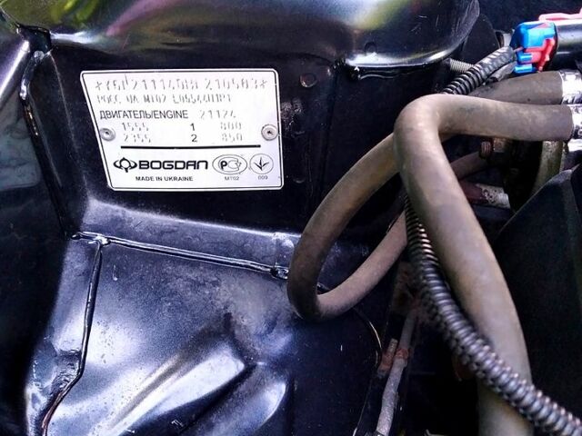 Черный Богдан 2111, объемом двигателя 1.6 л и пробегом 134 тыс. км за 3100 $, фото 9 на Automoto.ua