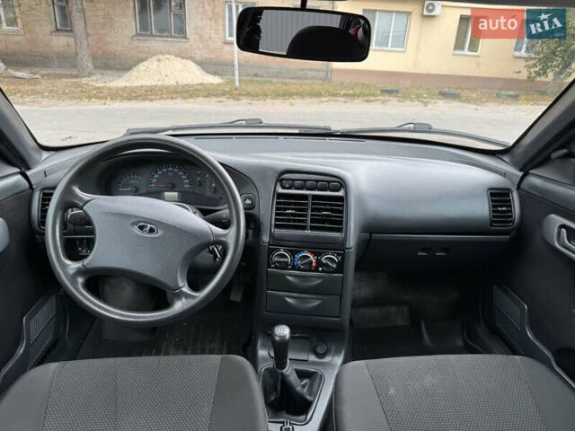 Черный Богдан 2111, объемом двигателя 1.6 л и пробегом 45 тыс. км за 3100 $, фото 10 на Automoto.ua