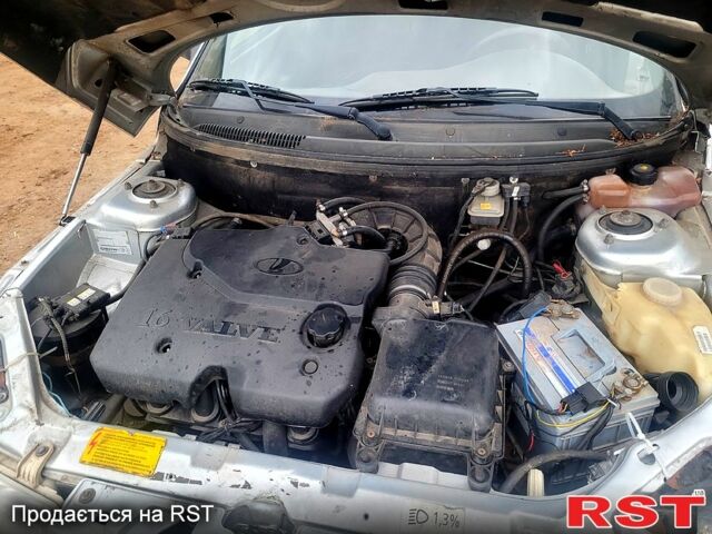 Богдан 2111, объемом двигателя 1.6 л и пробегом 305 тыс. км за 999 $, фото 1 на Automoto.ua