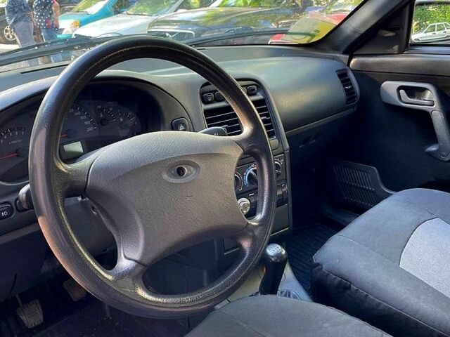 Серый Богдан 2111, объемом двигателя 1.6 л и пробегом 120 тыс. км за 2400 $, фото 3 на Automoto.ua