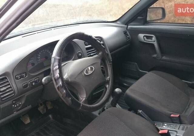 Серый Богдан 2111, объемом двигателя 1.6 л и пробегом 200 тыс. км за 3000 $, фото 4 на Automoto.ua