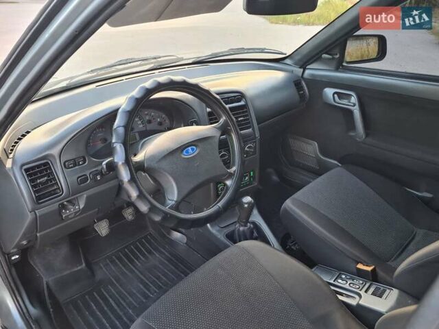 Богдан 2111 2013 в Шостке на Automoto.ua Серый Богдан 2111, объемом двигателя 1.6 л и пробегом 145 тыс. км за 2800 $, фото 9 на Automoto.ua