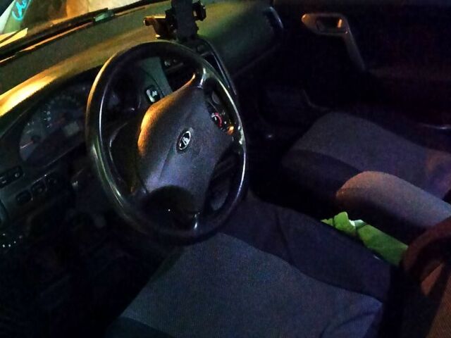 Серый Богдан 2111, объемом двигателя 1.6 л и пробегом 154 тыс. км за 2800 $, фото 2 на Automoto.ua