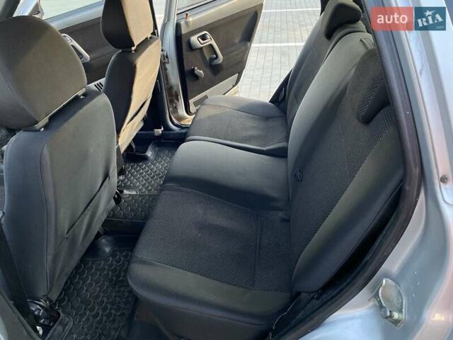 Серый Богдан 2111, объемом двигателя 1.6 л и пробегом 160 тыс. км за 2600 $, фото 8 на Automoto.ua