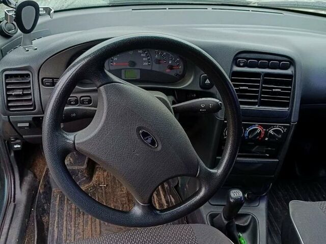 Зелений Богдан 2111, об'ємом двигуна 1.6 л та пробігом 77 тис. км за 3000 $, фото 2 на Automoto.ua