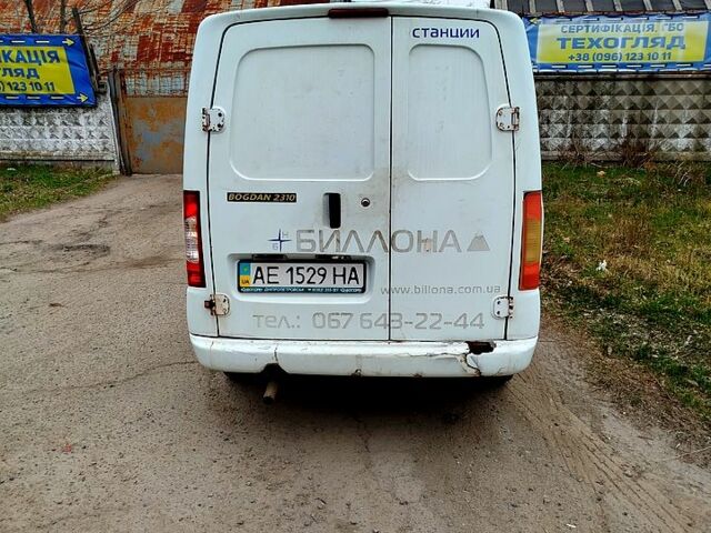 Белый Богдан 2310, объемом двигателя 1.6 л и пробегом 263 тыс. км за 1700 $, фото 1 на Automoto.ua