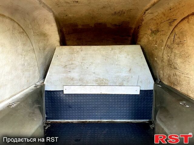 Белый Богдан 2310, объемом двигателя 1.6 л и пробегом 250 тыс. км за 2600 $, фото 3 на Automoto.ua