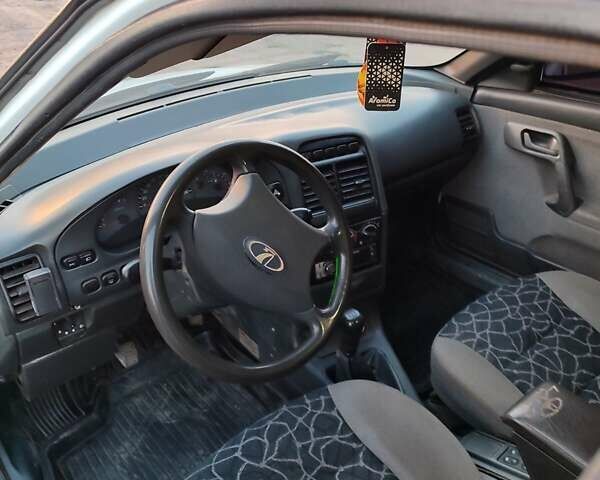 Белый Богдан 2310, объемом двигателя 1.6 л и пробегом 230 тыс. км за 2700 $, фото 10 на Automoto.ua