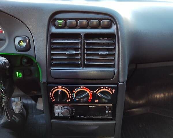 Белый Богдан 2310, объемом двигателя 1.6 л и пробегом 230 тыс. км за 2700 $, фото 15 на Automoto.ua