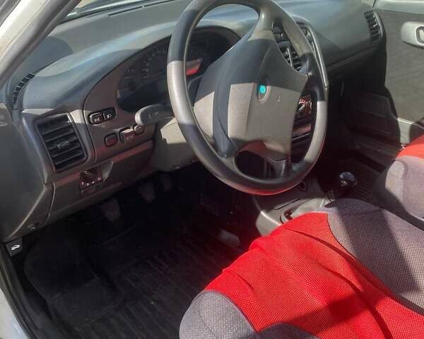 Белый Богдан 2310, объемом двигателя 1.6 л и пробегом 320 тыс. км за 1850 $, фото 5 на Automoto.ua