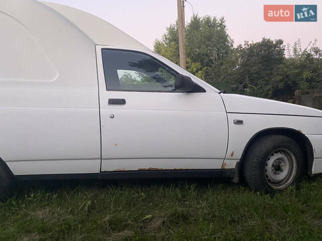 Богдан 2310, объемом двигателя 1.6 л и пробегом 100 тыс. км за 2499 $, фото 3 на Automoto.ua