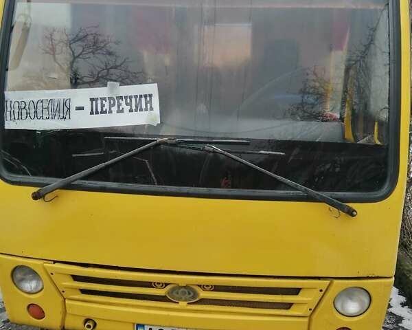 Желтый Богдан А 069, объемом двигателя 3.3 л и пробегом 210 тыс. км за 3200 $, фото 2 на Automoto.ua