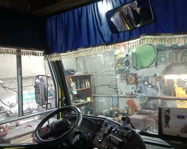 Желтый Богдан А 069, объемом двигателя 3.3 л и пробегом 200 тыс. км за 4900 $, фото 1 на Automoto.ua