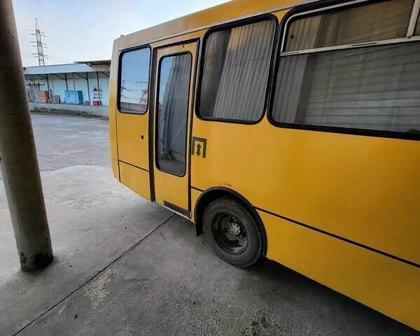 Желтый Богдан А 091, объемом двигателя 4.57 л и пробегом 460 тыс. км за 2879 $, фото 3 на Automoto.ua