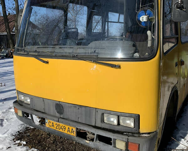Желтый Богдан А 091, объемом двигателя 4.6 л и пробегом 250 тыс. км за 2600 $, фото 1 на Automoto.ua
