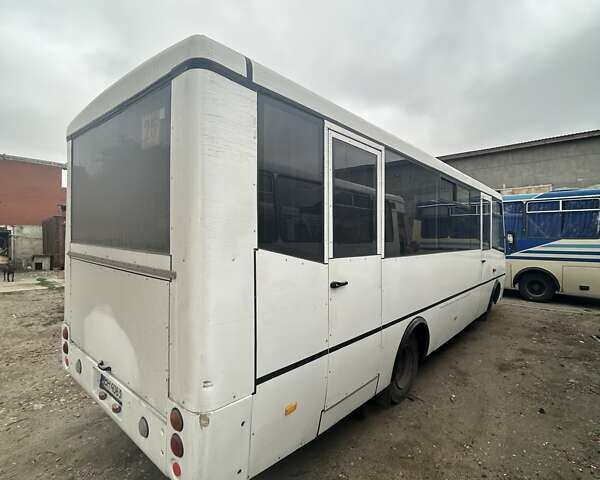Белый Богдан А 092, объемом двигателя 4.57 л и пробегом 4 тыс. км за 7800 $, фото 3 на Automoto.ua