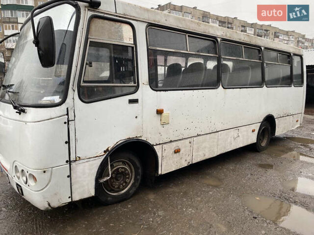 Білий Богдан А-092, об'ємом двигуна 4.57 л та пробігом 300 тис. км за 11000 $, фото 1 на Automoto.ua