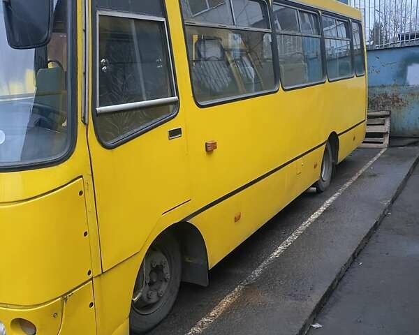 Желтый Богдан А 092, объемом двигателя 4.57 л и пробегом 300 тыс. км за 4600 $, фото 1 на Automoto.ua