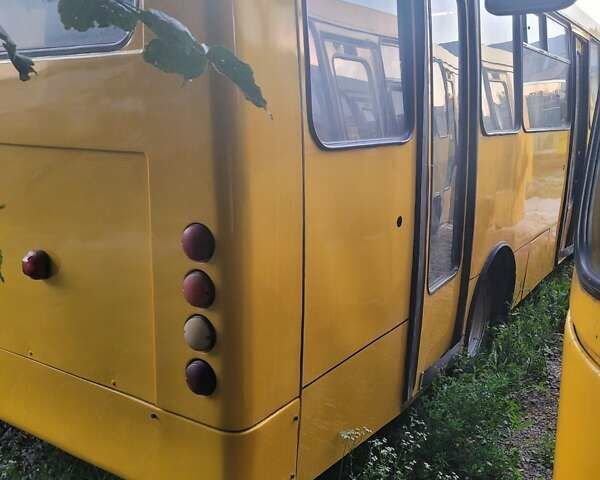 Богдан А 092 2005 в Тернополе на Automoto.ua Желтый Богдан А 092, объемом двигателя 4.57 л и пробегом 600 тыс. км за 5600 $, фото 5 на Automoto.ua