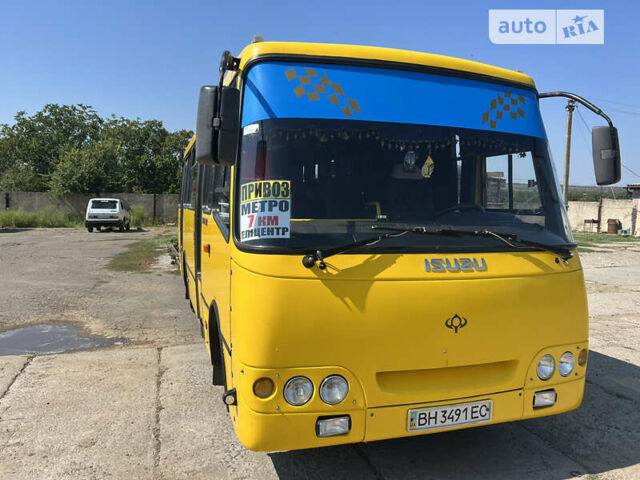 Желтый Богдан А 092, объемом двигателя 4.6 л и пробегом 2 тыс. км за 8000 $, фото 1 на Automoto.ua