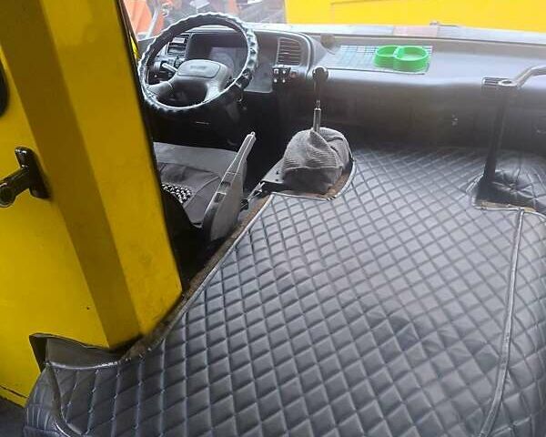 Желтый Богдан А 092, объемом двигателя 4.57 л и пробегом 700 тыс. км за 4700 $, фото 4 на Automoto.ua