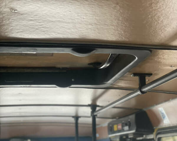Желтый Богдан А 092, объемом двигателя 4.75 л и пробегом 180 тыс. км за 7700 $, фото 8 на Automoto.ua