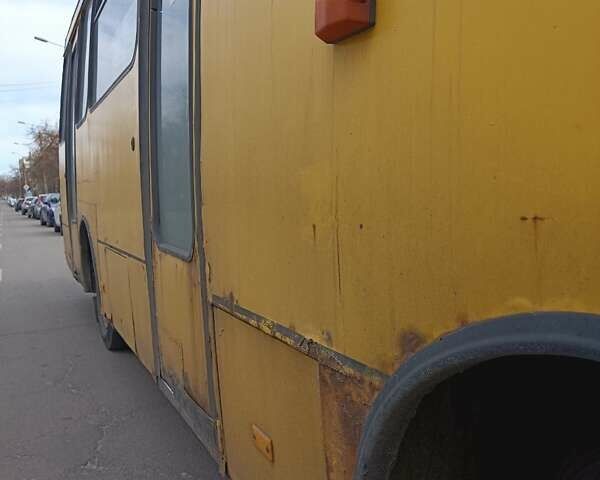 Желтый Богдан А 092, объемом двигателя 4.6 л и пробегом 400 тыс. км за 3500 $, фото 10 на Automoto.ua