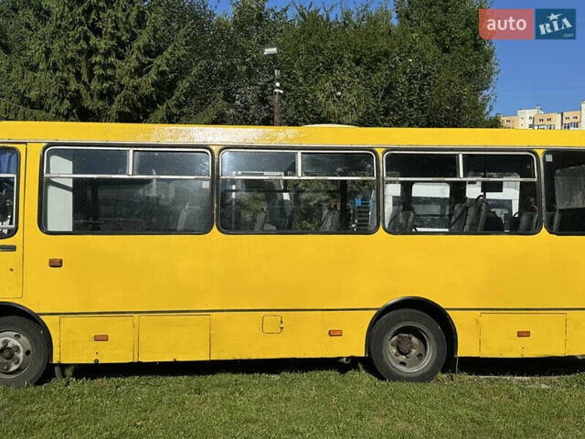 Желтый Богдан А 092, объемом двигателя 4.57 л и пробегом 700 тыс. км за 4500 $, фото 2 на Automoto.ua