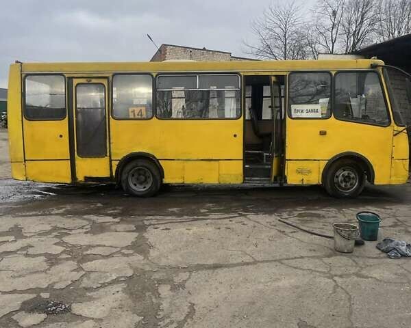 Желтый Богдан А 092, объемом двигателя 4.6 л и пробегом 400 тыс. км за 2999 $, фото 1 на Automoto.ua