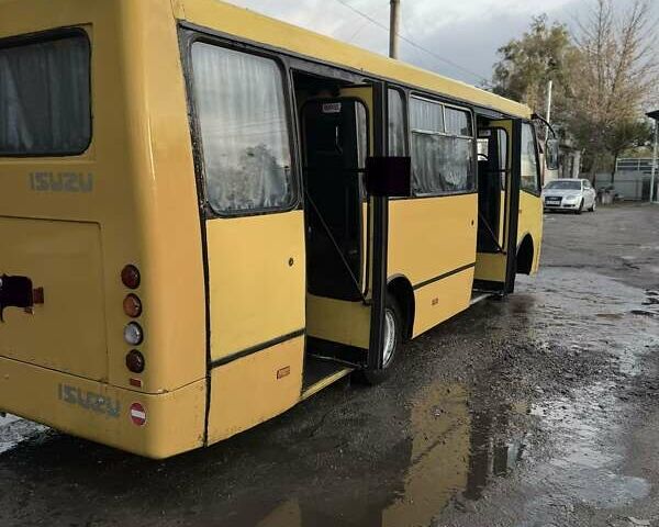 Желтый Богдан А 092, объемом двигателя 0 л и пробегом 250 тыс. км за 6500 $, фото 2 на Automoto.ua