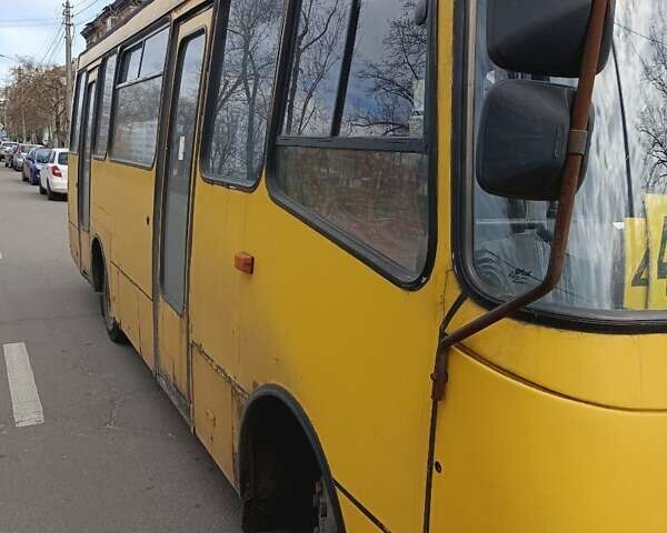 Желтый Богдан А 092, объемом двигателя 4.6 л и пробегом 400 тыс. км за 3500 $, фото 11 на Automoto.ua