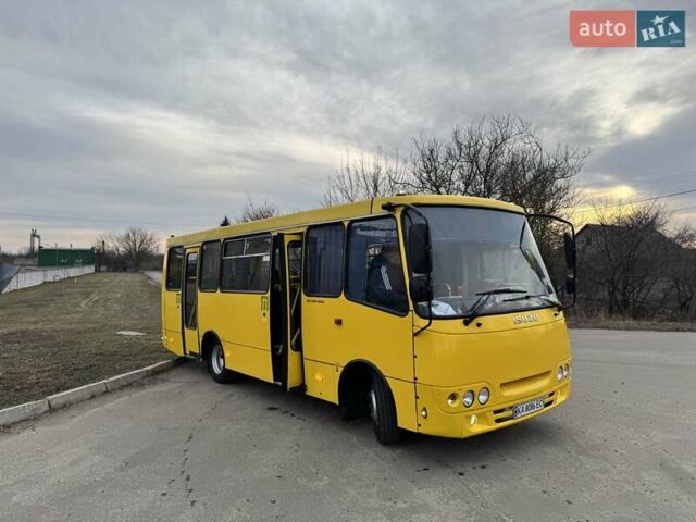 Желтый Богдан А 092, объемом двигателя 4.57 л и пробегом 333 тыс. км за 14500 $, фото 9 на Automoto.ua