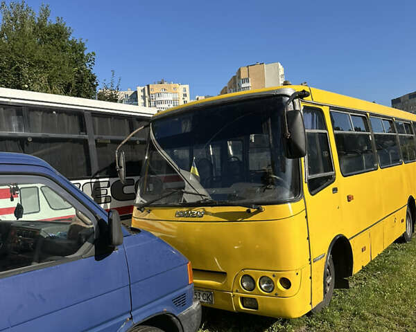 Желтый Богдан А 092, объемом двигателя 4.57 л и пробегом 700 тыс. км за 4500 $, фото 4 на Automoto.ua