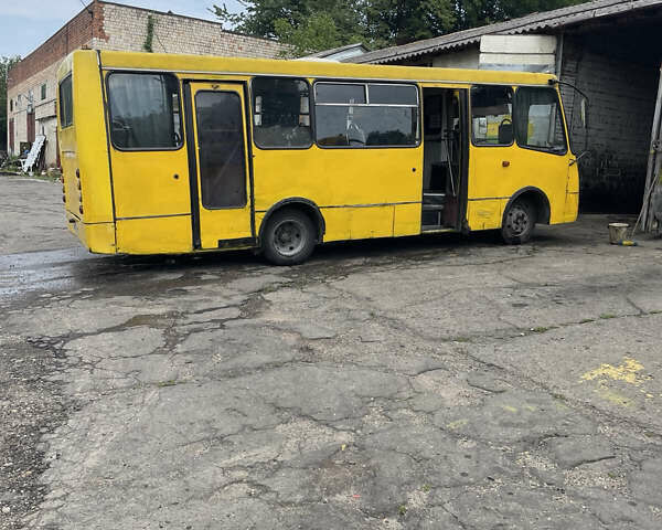 Желтый Богдан А 092, объемом двигателя 4.57 л и пробегом 499 тыс. км за 2000 $, фото 1 на Automoto.ua