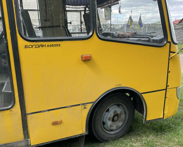 Жовтий Богдан А-092, об'ємом двигуна 4.57 л та пробігом 100 тис. км за 8200 $, фото 3 на Automoto.ua