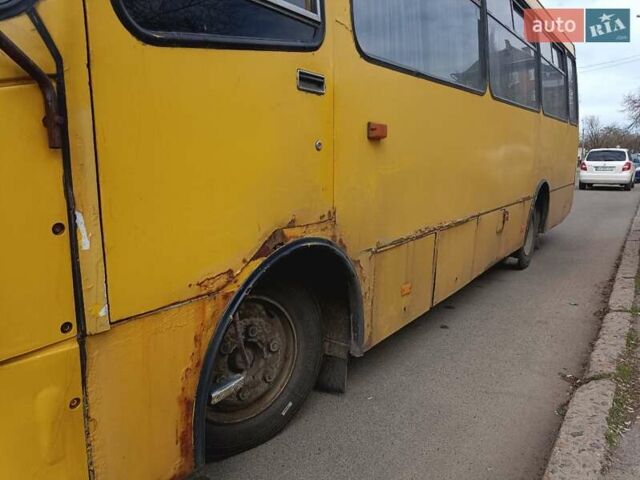 Желтый Богдан А 092, объемом двигателя 4.6 л и пробегом 400 тыс. км за 3500 $, фото 12 на Automoto.ua