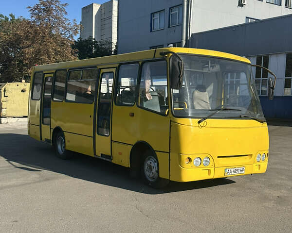 Желтый Богдан А 092, объемом двигателя 4.57 л и пробегом 300 тыс. км за 8500 $, фото 3 на Automoto.ua