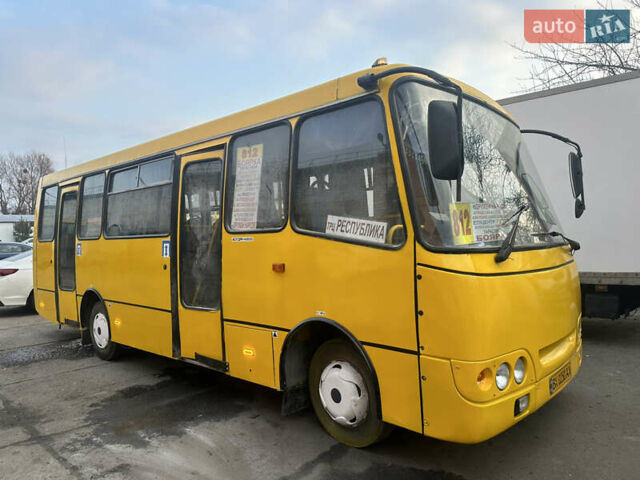 Богдан А 092 2008 в Киеве на Automoto.ua Желтый Богдан А 092, объемом двигателя 4.57 л и пробегом 200 тыс. км за 12000 $, фото 5 на Automoto.ua