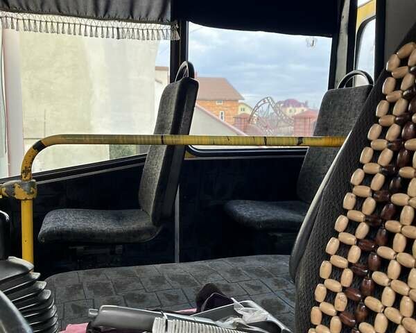 Желтый Богдан А 092, объемом двигателя 4.57 л и пробегом 800 тыс. км за 7900 $, фото 4 на Automoto.ua