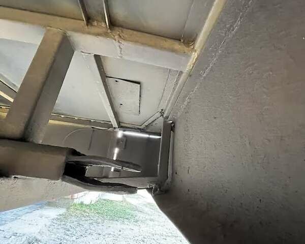 Желтый Богдан А 092, объемом двигателя 4.57 л и пробегом 800 тыс. км за 7900 $, фото 8 на Automoto.ua