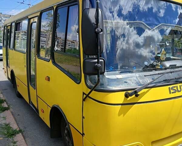 Желтый Богдан А 092, объемом двигателя 4.6 л и пробегом 720 тыс. км за 8400 $, фото 1 на Automoto.ua