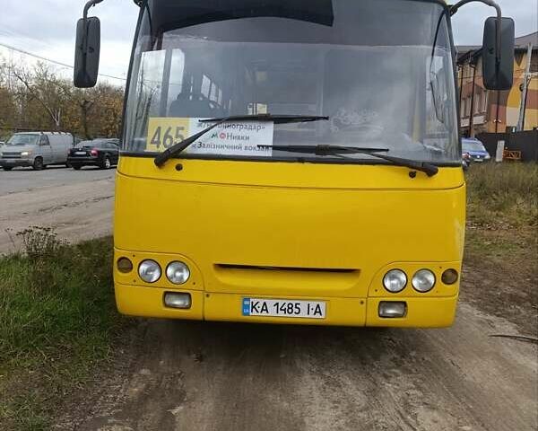 Желтый Богдан А 092, объемом двигателя 4.75 л и пробегом 500 тыс. км за 9500 $, фото 4 на Automoto.ua