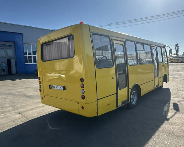 Желтый Богдан А 092, объемом двигателя 4.57 л и пробегом 300 тыс. км за 8500 $, фото 7 на Automoto.ua