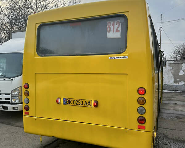 Богдан А 092 2008 в Киеве на Automoto.ua Желтый Богдан А 092, объемом двигателя 4.57 л и пробегом 200 тыс. км за 12000 $, фото 6 на Automoto.ua