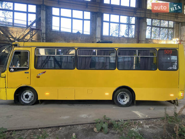 Желтый Богдан А 092, объемом двигателя 4.57 л и пробегом 500 тыс. км за 7000 $, фото 3 на Automoto.ua